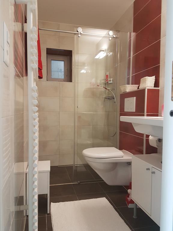 Appartement D'Hotes An Kaz La ครองส์มอนตานา ภายนอก รูปภาพ
